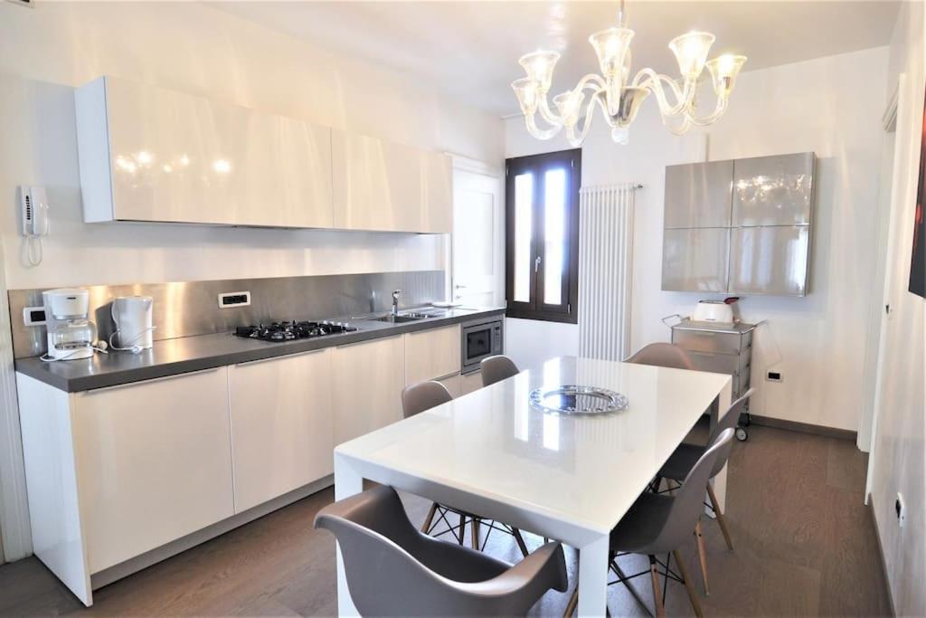 Stylish 100 Meters From San Marco Square Apartamento Venecia