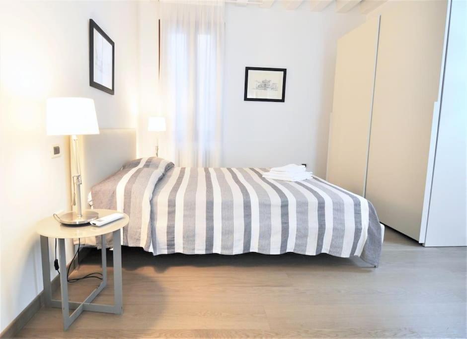 Stylish 100 Meters From San Marco Square Apartamento